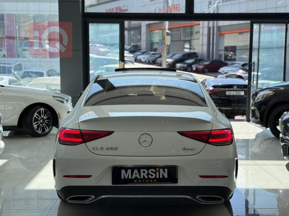 Mercedes-Benz CLS